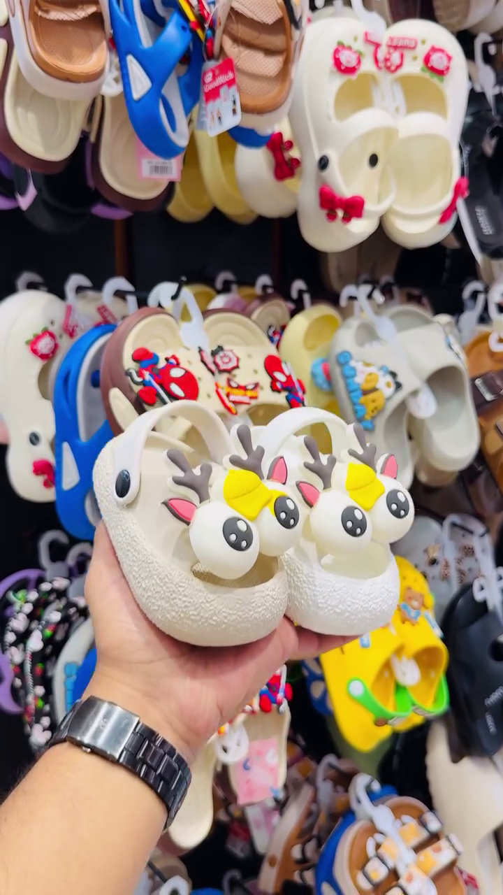 🦌 Adorable Baby Reindeer Clogs – Cute, Comfy & Trendy
